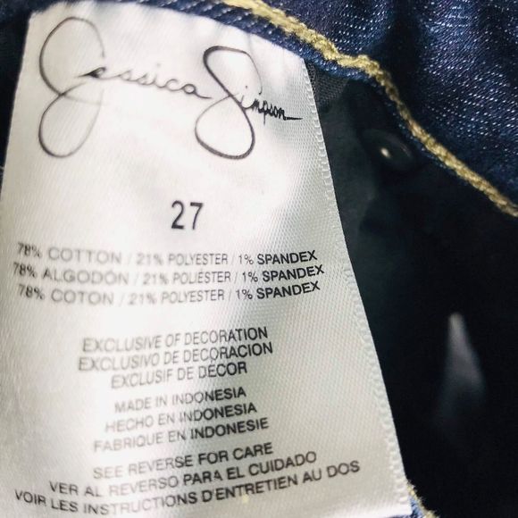 Jessica Simpson Forever Low Rise Blue Jean Shorts - Picture 7 of 8